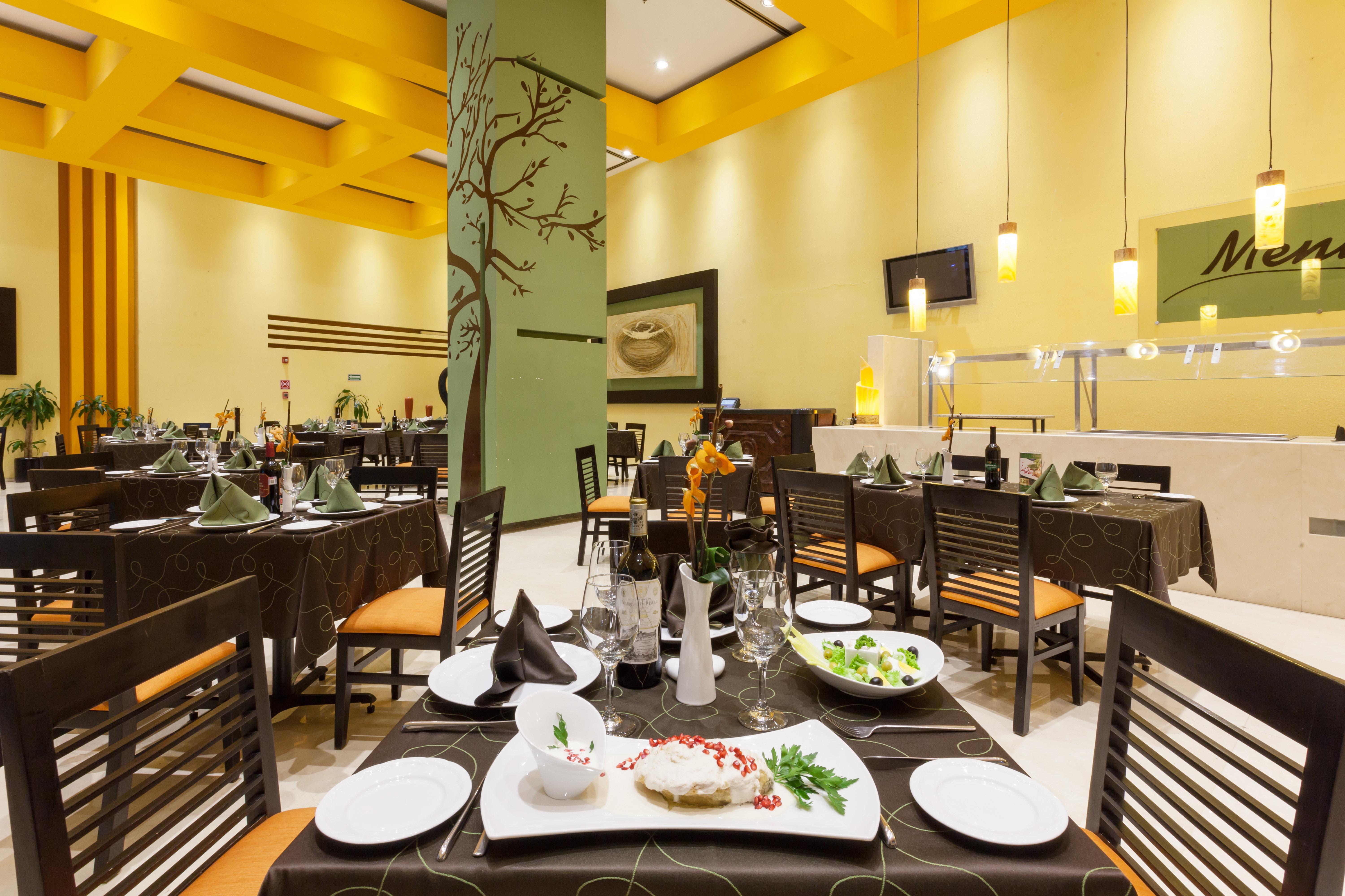 Holiday Inn Puebla Finsa By Ihg Екстериор снимка