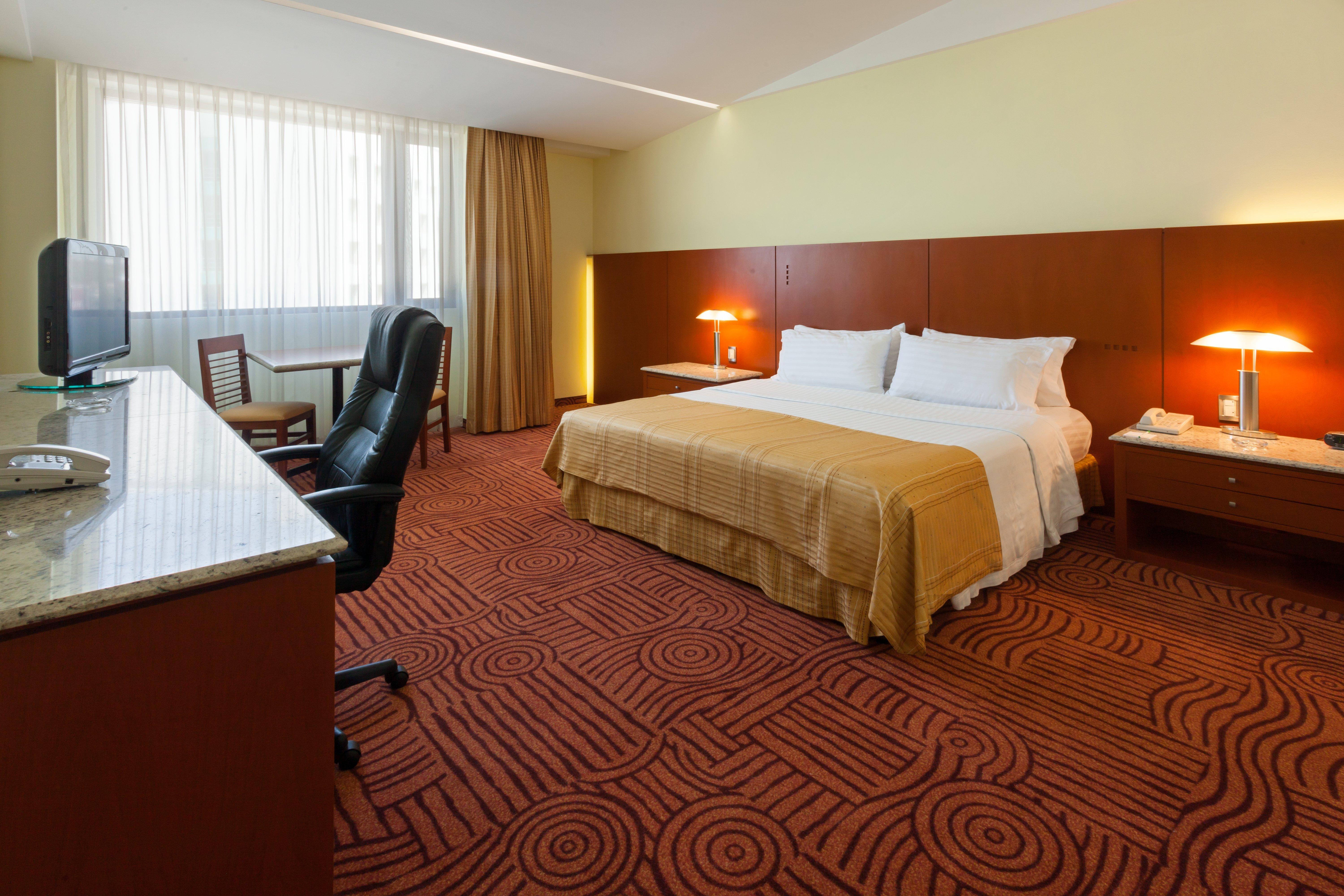 Holiday Inn Puebla Finsa By Ihg Екстериор снимка