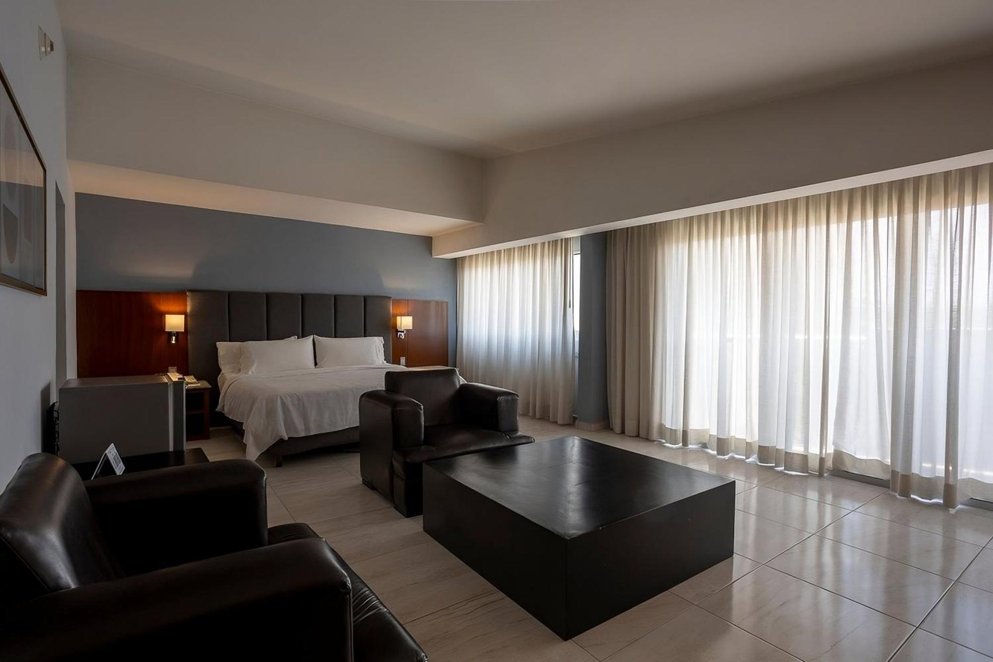 Holiday Inn Puebla Finsa By Ihg Екстериор снимка